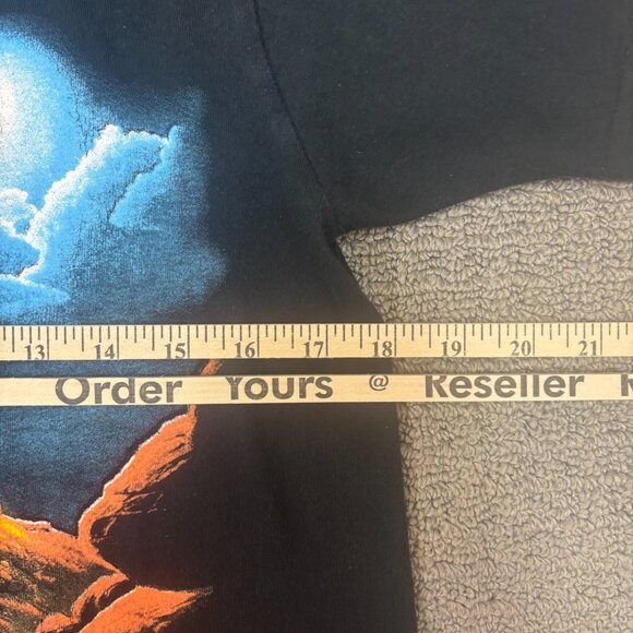 Vintage Mountain Shirt Medium Crewneck Graphic Print Monument Valley Distressed - Picture 4 of 11